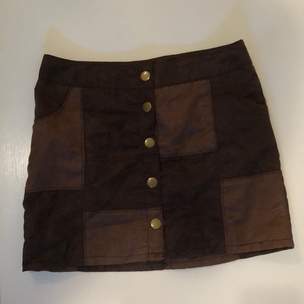 Brown mini skirt